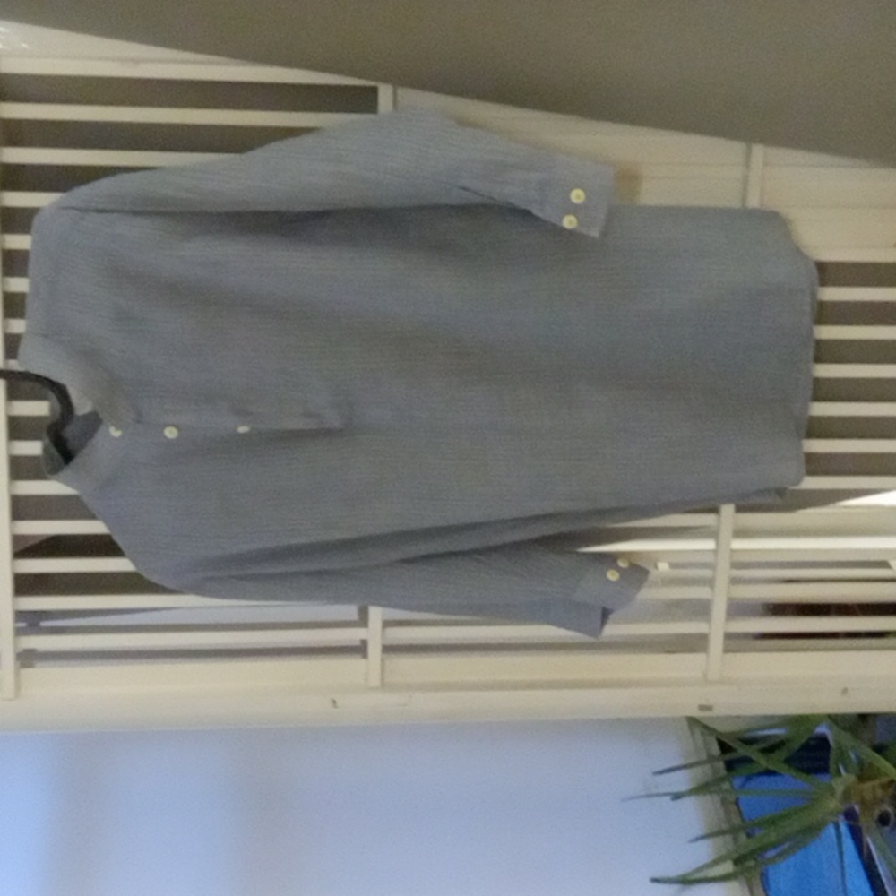 *last day - moving sale* Lightweight Blue Henley Blouse size S